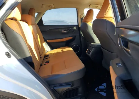 2018 Lexus Nx 300 Base z USA, uszkodzony, nr VIN JTJYARBZ6J2091472